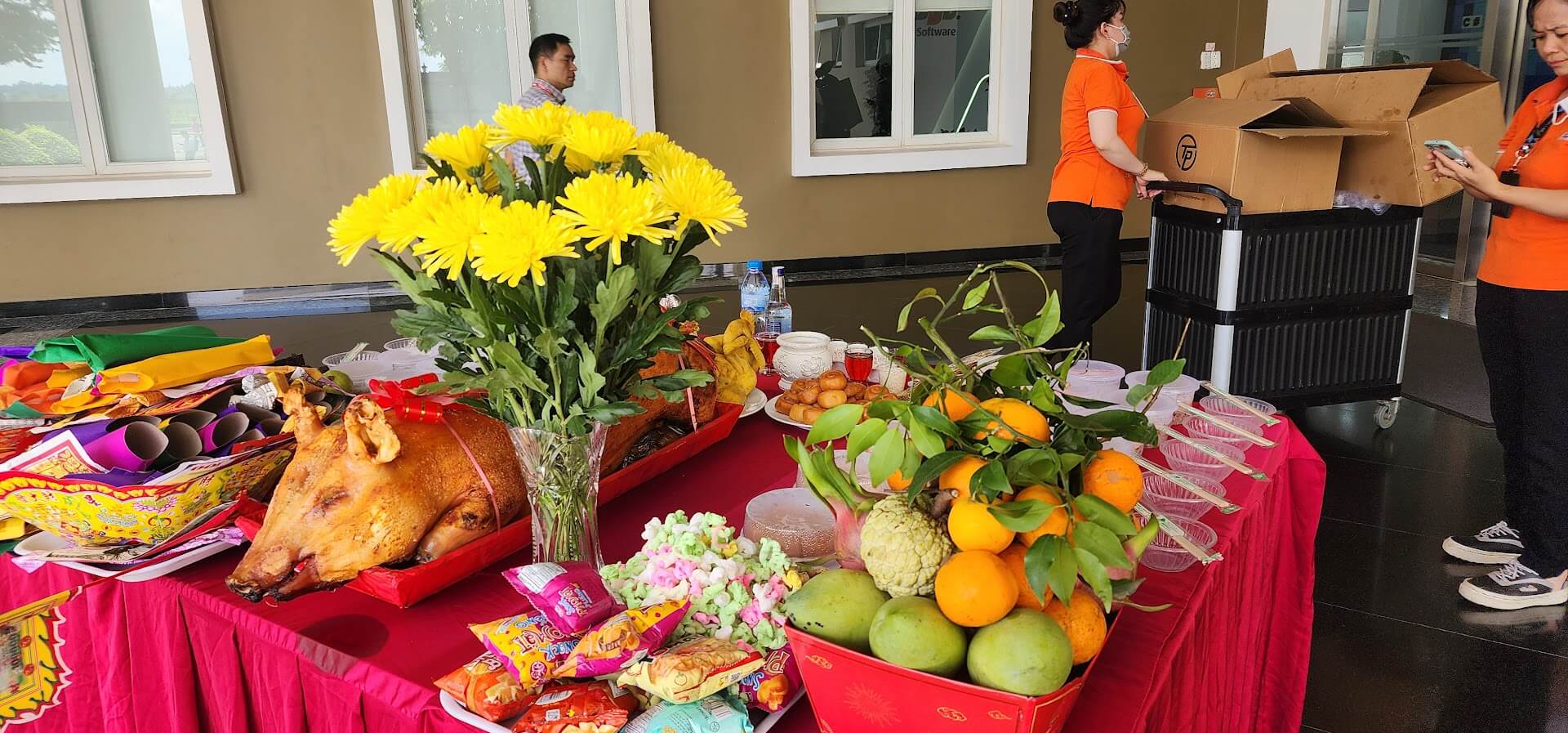Cúng cô hồn (Mùng 2 và 16 Âm Lịch)
