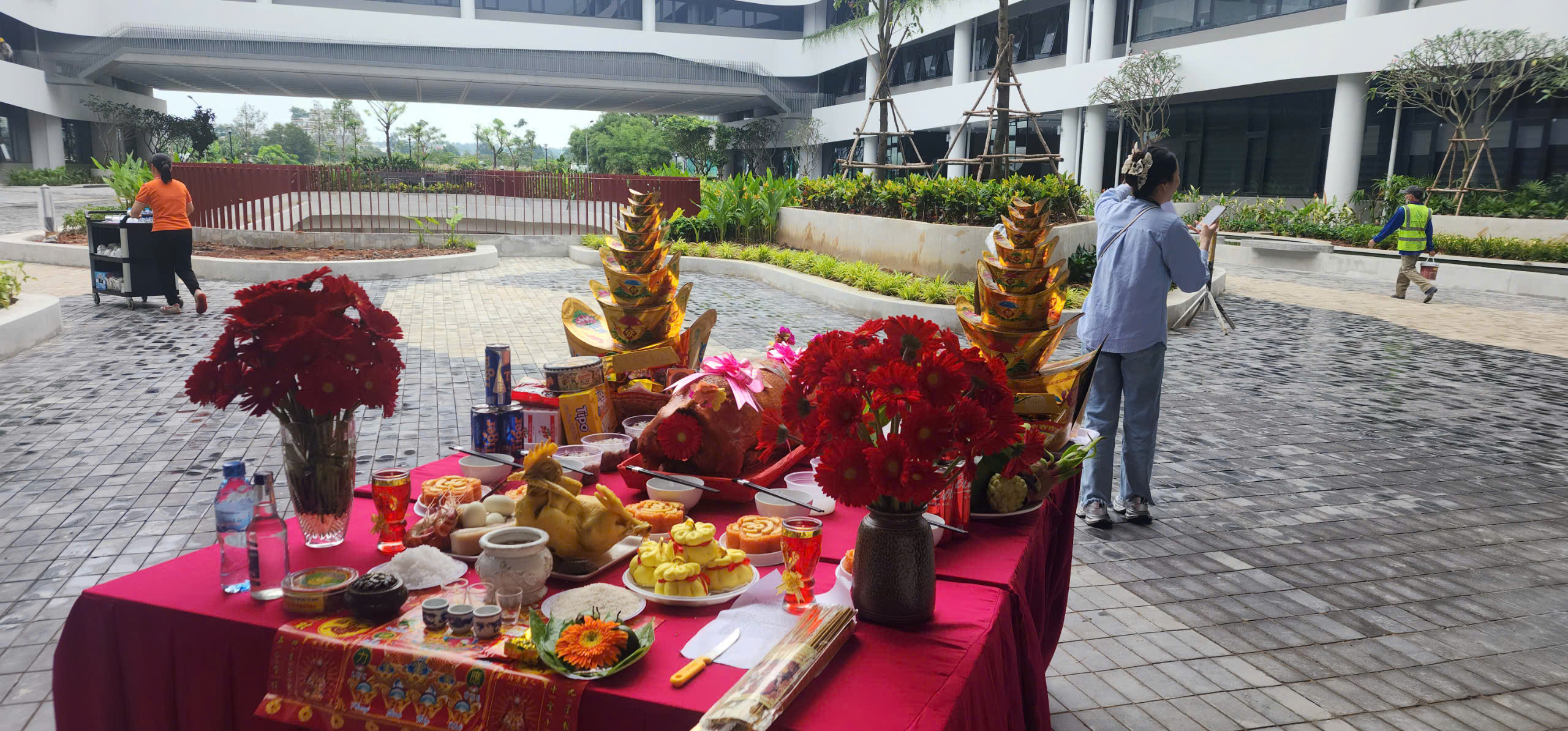 Mâm Cúng Văn Phòng Mới